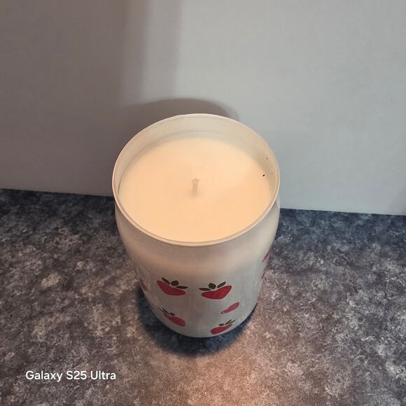 Cupid's Love Pop Candle NWOT - Picture 3 of 3